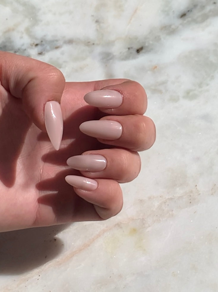 Don't be so Nude